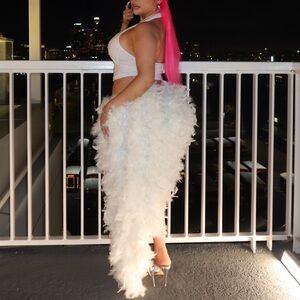 Feather LUXURIOUS skirt